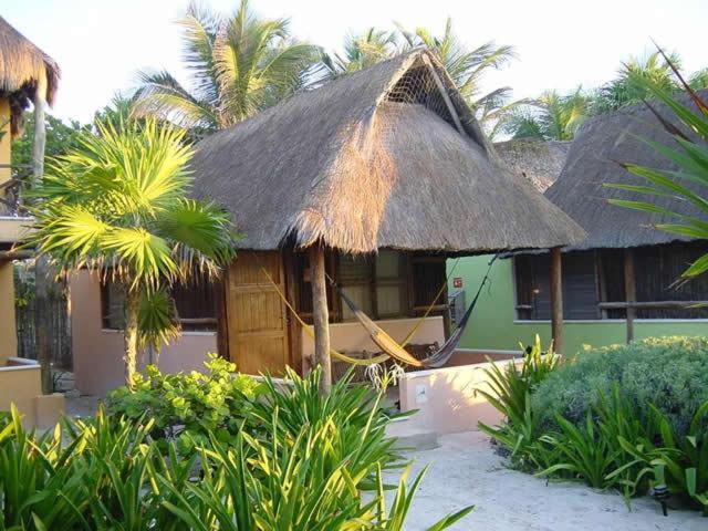 فندق Bt Live Tulum Located At The Party Zone المظهر الخارجي الصورة