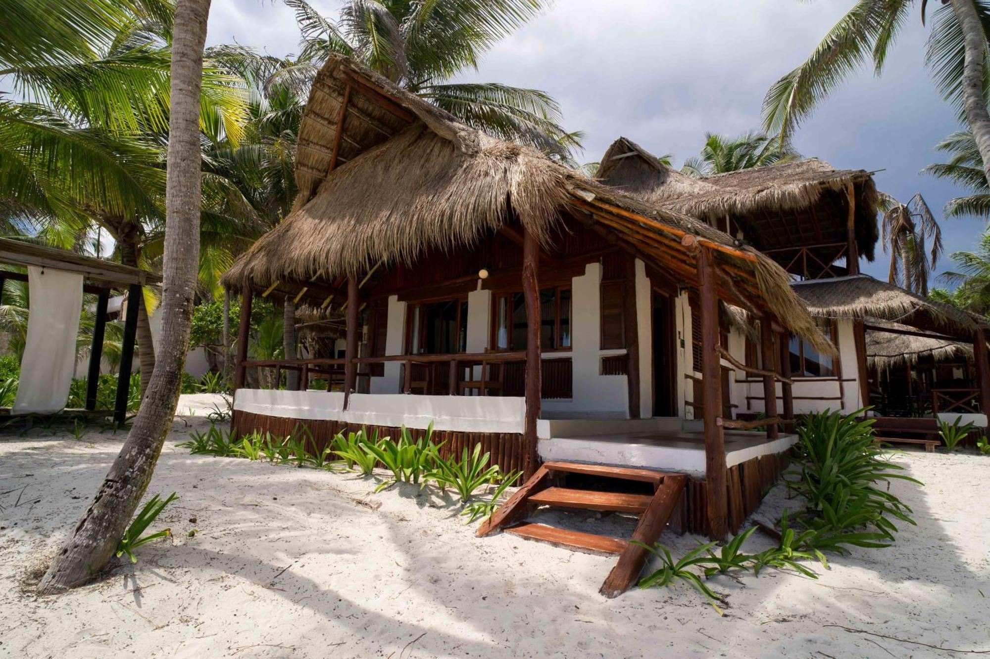 فندق Bt Live Tulum Located At The Party Zone المظهر الخارجي الصورة