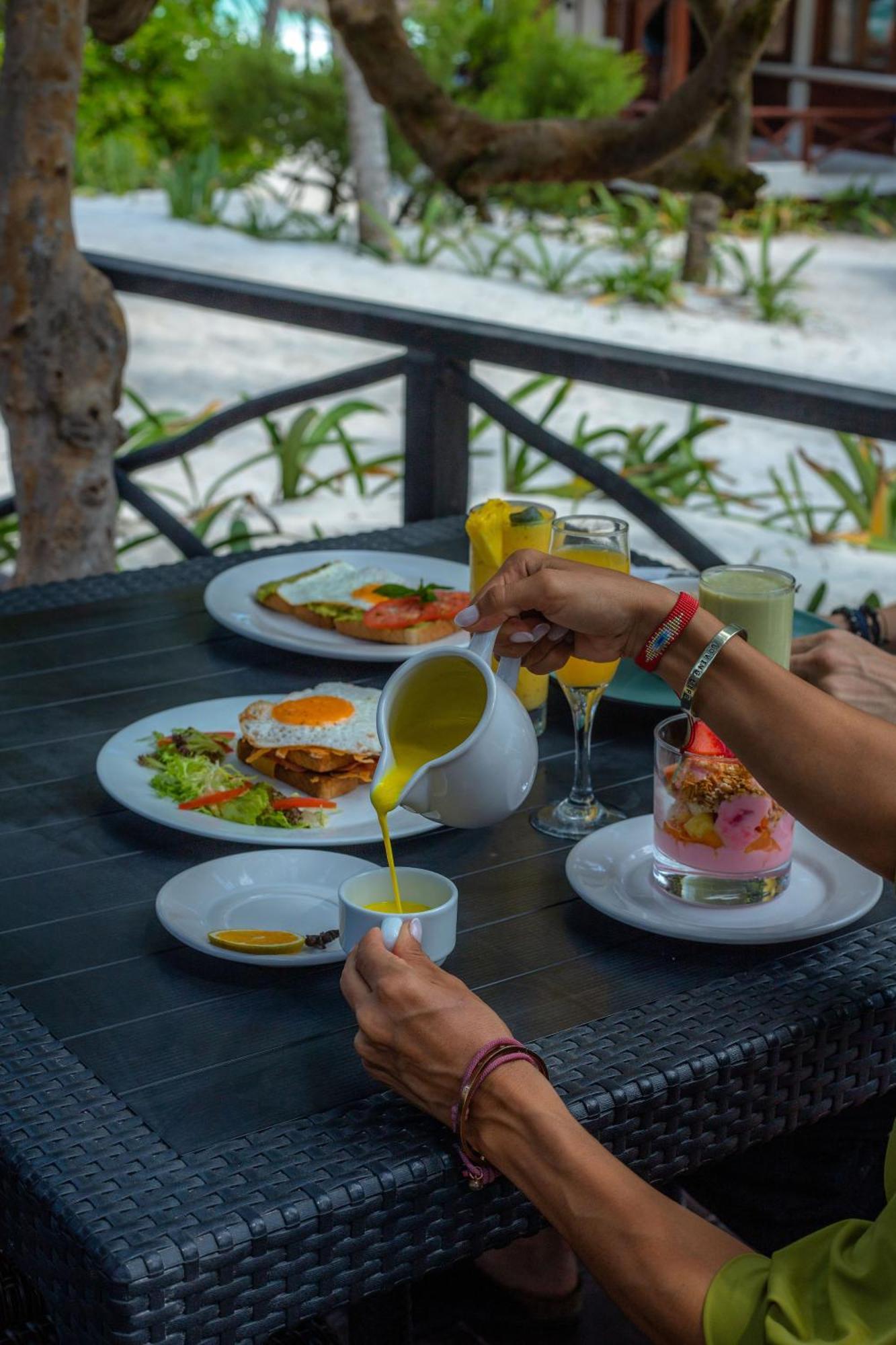 فندق Bt Live Tulum Located At The Party Zone المظهر الخارجي الصورة